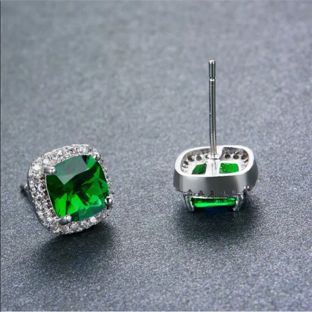 Diamond Halo Stud Earrings - Picture 6 of 6